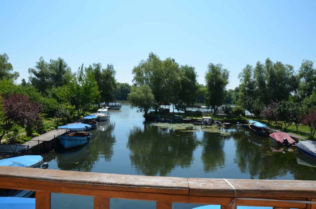Pelican City Вилково Экстерьер фото
