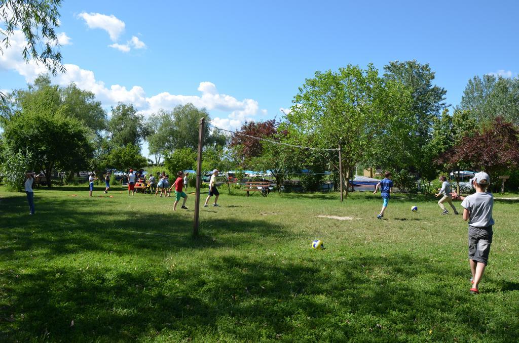 Pelican City Вилково Экстерьер фото